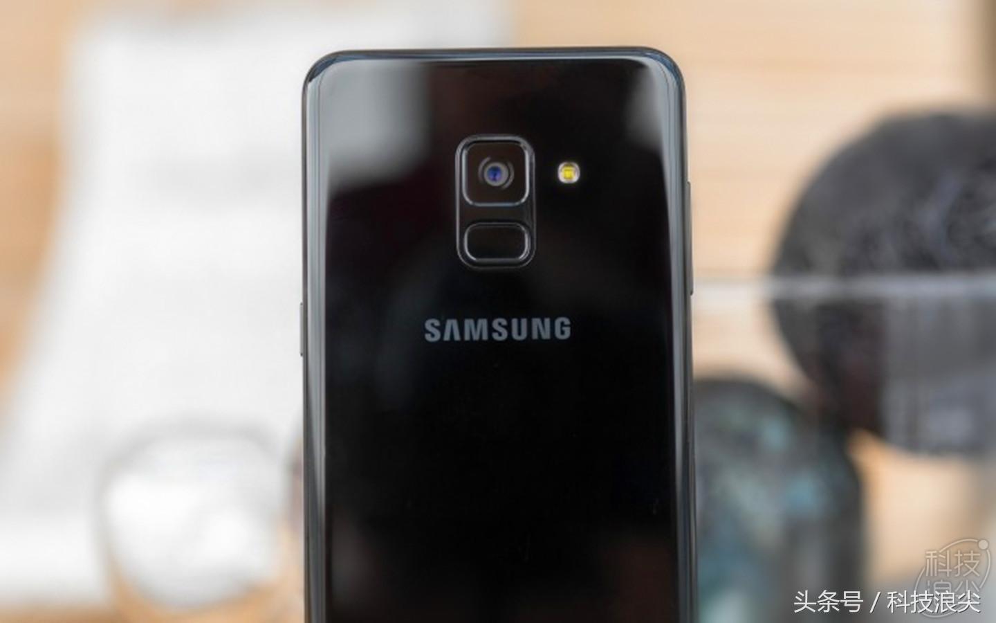 三星galaxyA8s手机,三星galaxya8s吃鸡