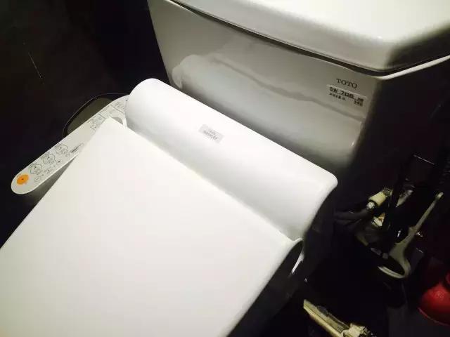 这家日料店，好吃得我简直合不上嘴！