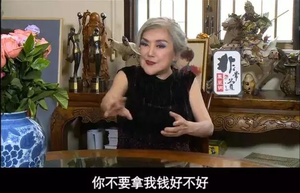 60元硅胶整容失败鼻歪脸斜，红极一时被封杀，如今自曝患癌
