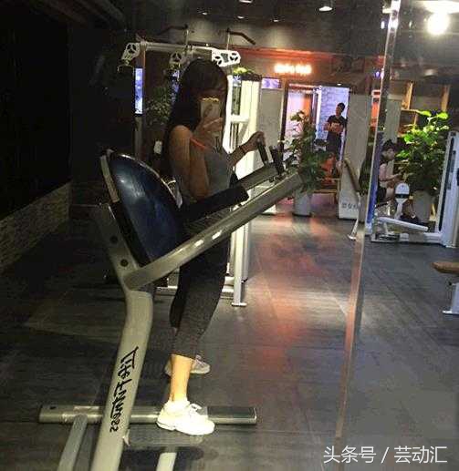 其实啊，2017年我真没瘦多少，就是变美了哈哈哈~（看图说话）