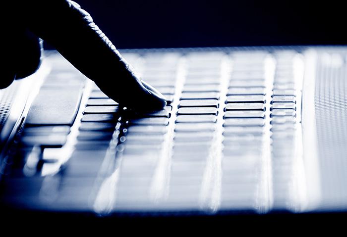 钱宝网到底违规吗,钱宝最新骗局揭秘