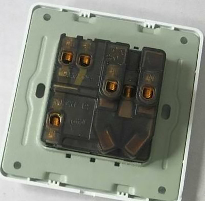 oppo一开五孔单控插座接线图,电工带开关的插座接线图