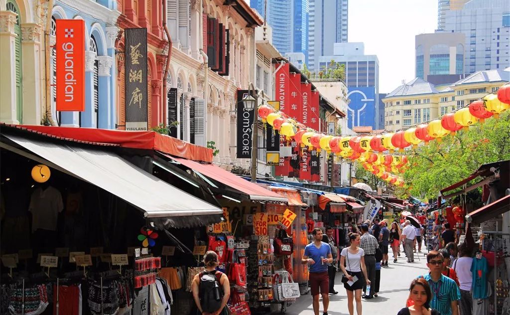 新加坡马六甲海峡航行,新加坡环球巡游