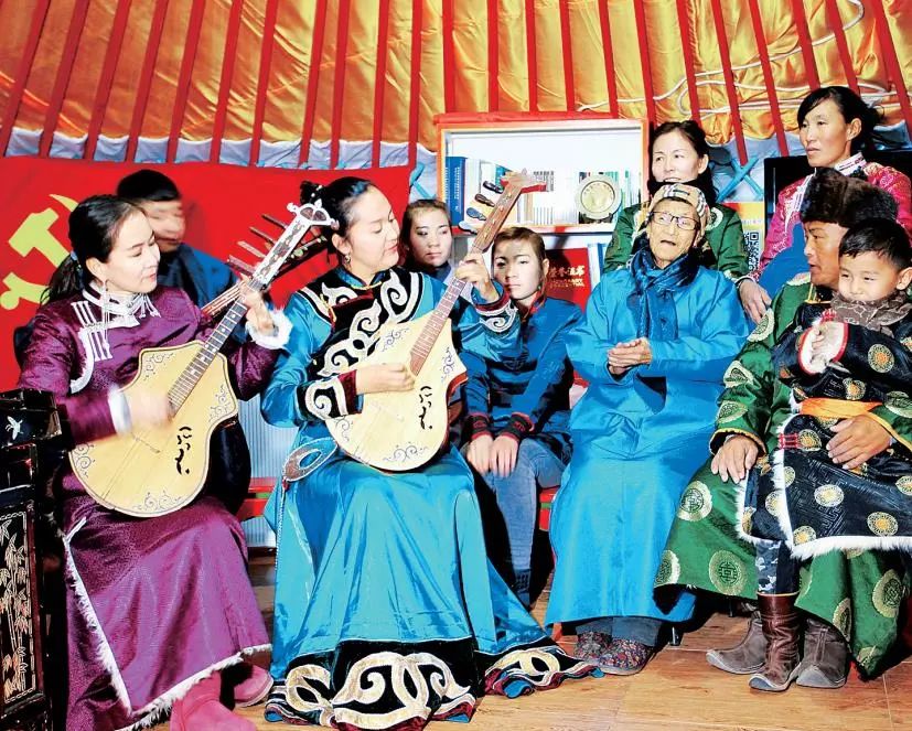 内蒙古日报头条重要内容是什么,内蒙古最新日报消息