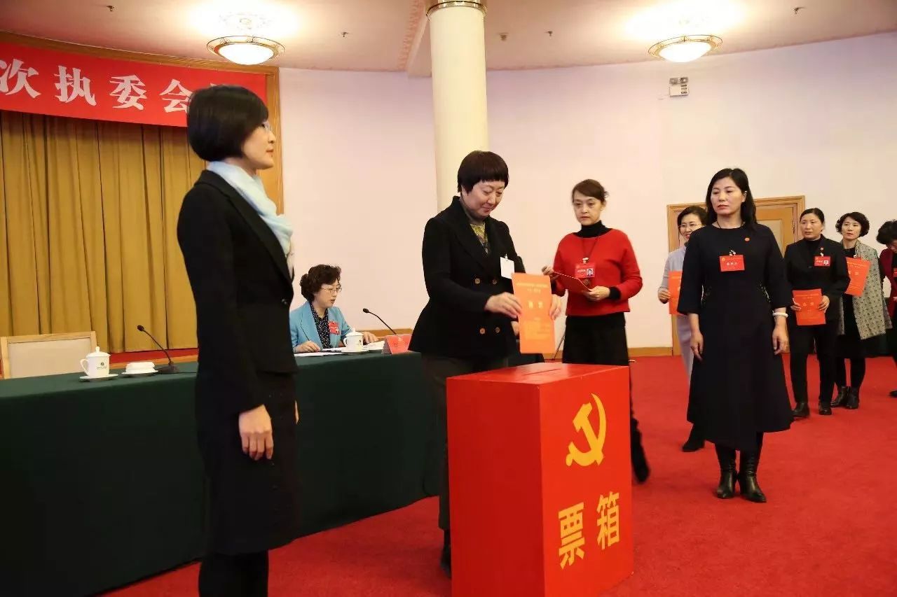 凝聚巾帼力量助推妇女工作发展,市妇联巾帼勇担当展现新作为