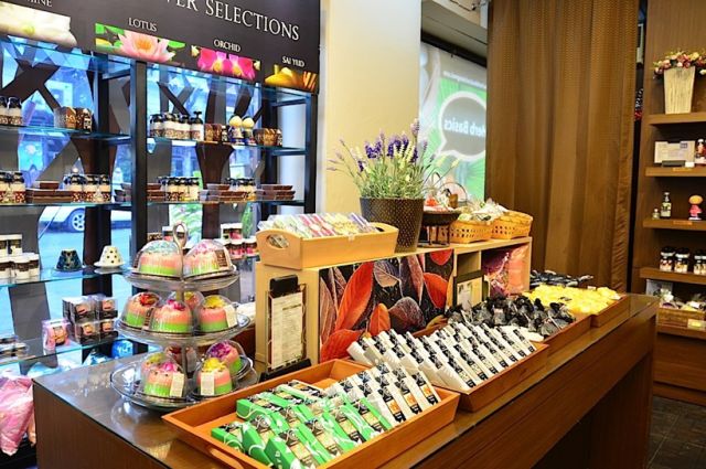 泰国有哪些值得购买的护肤化妆品,泰国推荐12种必买化妆品品牌