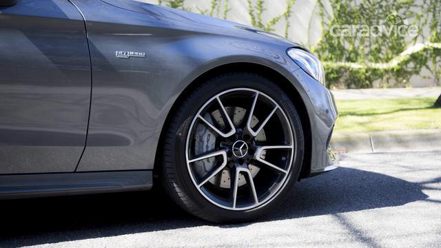 梅赛德斯amgc43,梅赛德斯奔驰c43amgcoupe详解