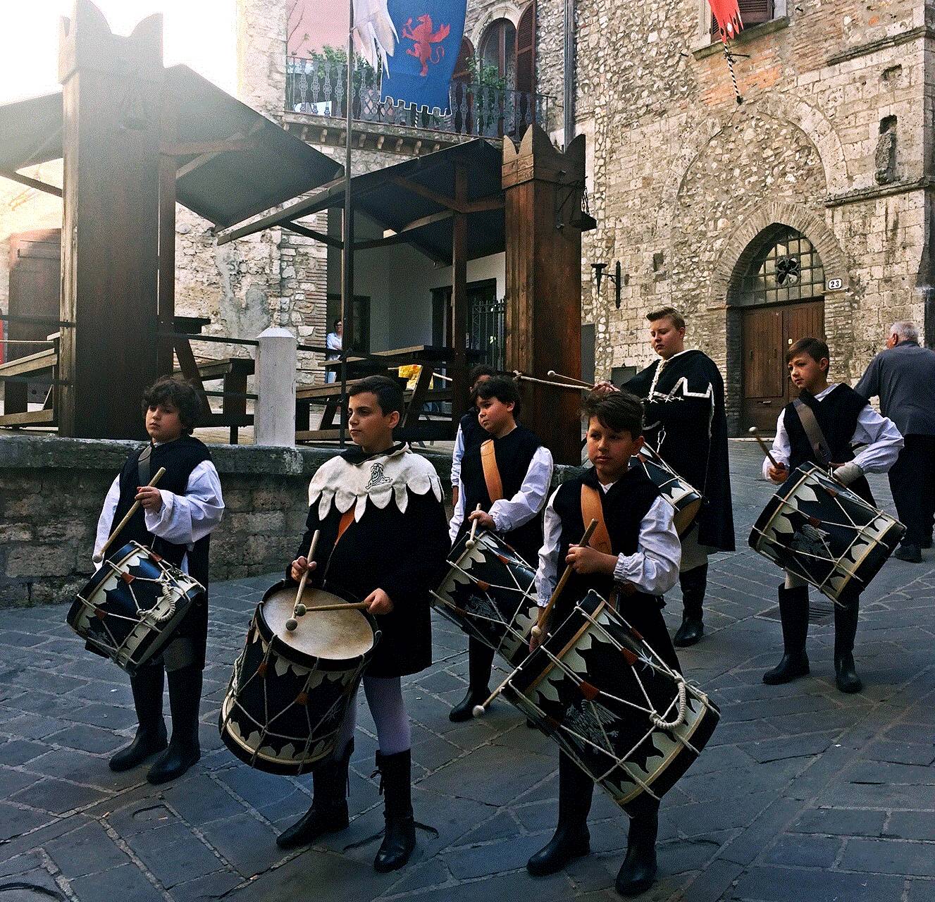 纳尼亚传奇简介,纳尼亚传奇里面的风景