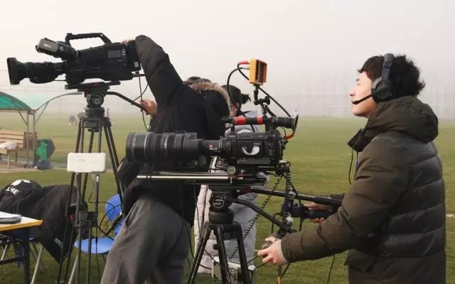 青训之路我们还将负重前行,那个奔跑的少年