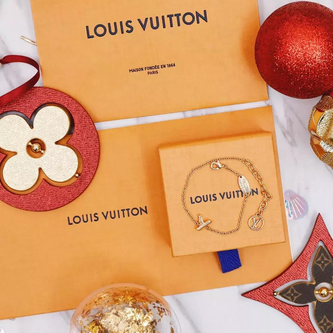 如何买lv更划算,如何保证买的lv是真的