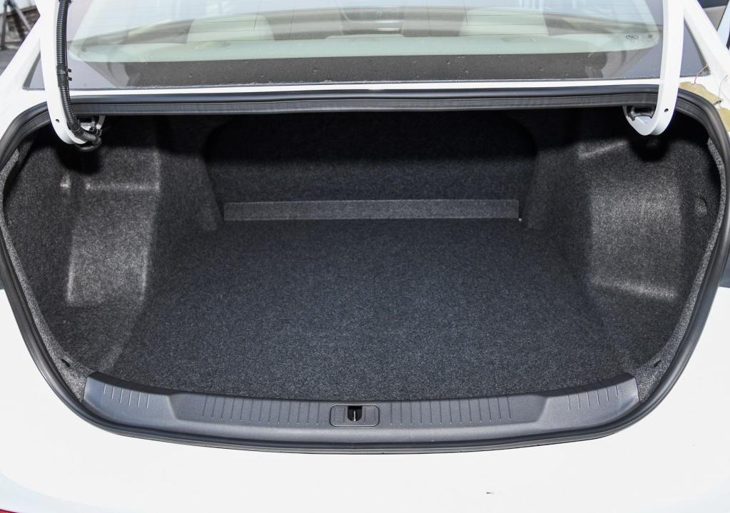 别克英朗1.5自然吸气自动挡车型用车感受,与大家分享