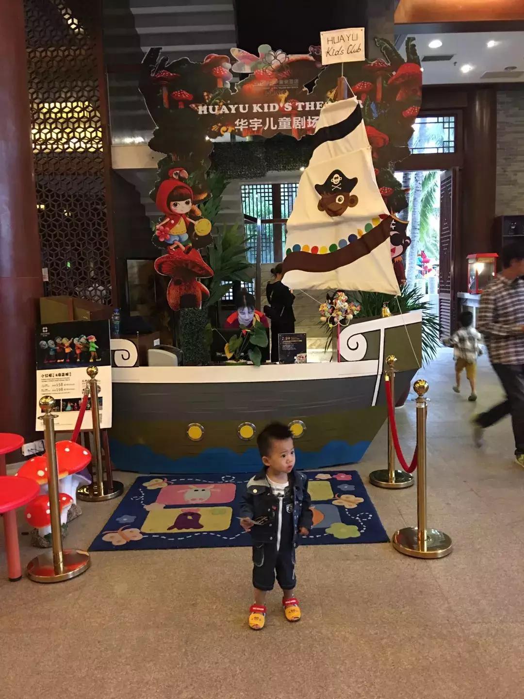 郑州耿直大妞美国开店，包下机舱，签了48个世界知名母婴品牌代理