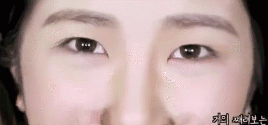 周冬雨单眼皮小眼睛怎么画眼妆,周冬雨同款眼妆教程