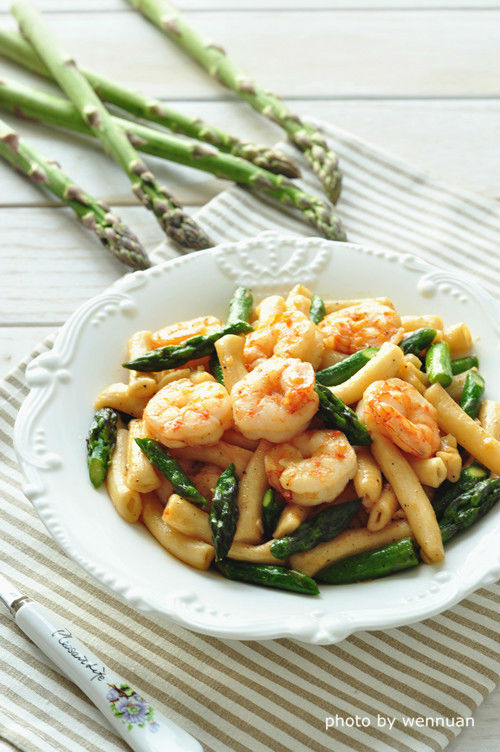 鲜虾芦笋做便当,芦笋鲜虾的配方