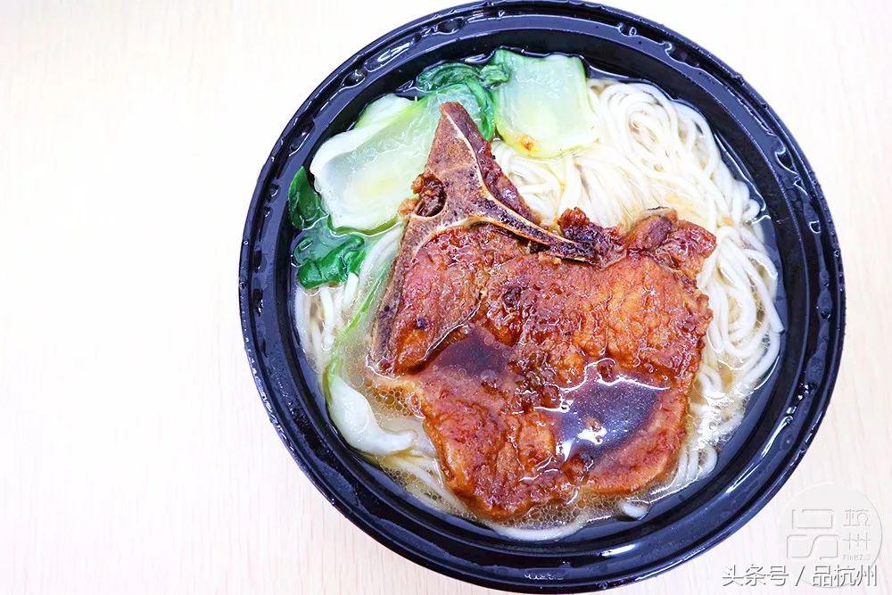 爷竟被这便利店的奥尔良鸡腿饭和大排面种草,药妆种类堪比海淘!