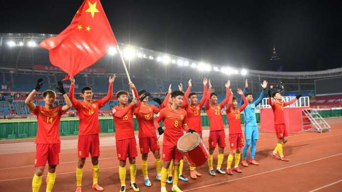 米卢里皮谁对国足的贡献大,里皮米卢交锋