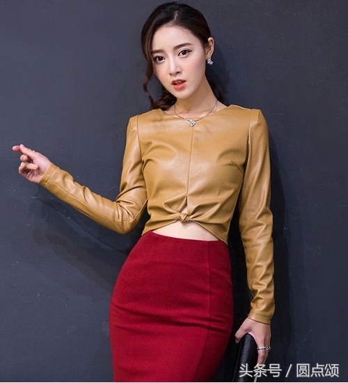皮衣简单大气容易搭配女,皮衣穿搭女冬季搭配高级感