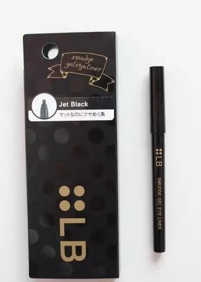 夏季三步搞定脱妆问题,夏天防脱妆清爽控油三部曲