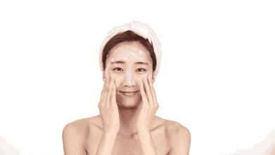 这些卸妆小技巧让你卸妆更干净,卸妆洗脸的正确步骤