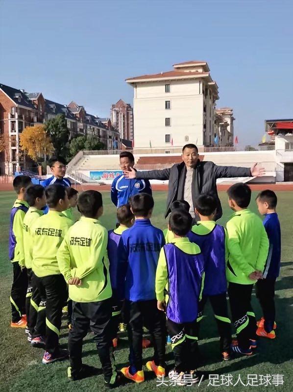 梅西被教练批评,梅西被教练骂得最惨的一次