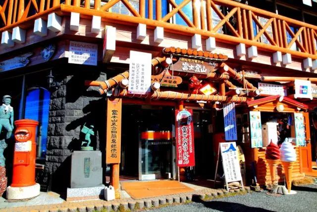 长白山下雪旅游攻略,富士山旅游攻略视频