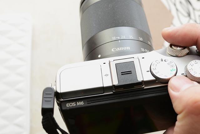 佳能eosm6原装镜头拍摄效果好吗,佳能eosm6数码相机
