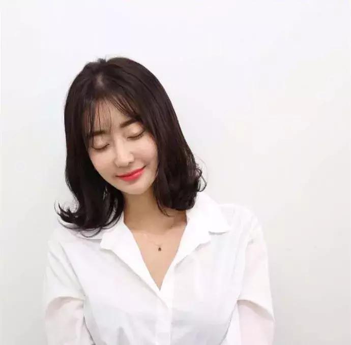 短发剪完不好看咋办,剪了不好看的短发怎么办