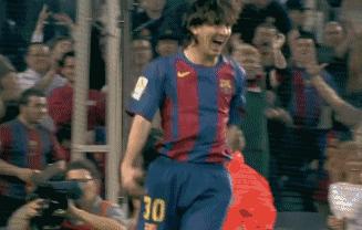 如果我说那个背过梅西的家伙是傻子，你会同意吗？