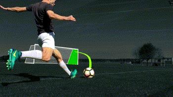 皮耶罗技术,托马斯穆勒皮萨罗