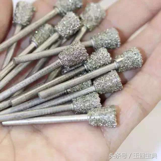 如何手工给和田玉抛光,牙膏怎么给玉石抛光