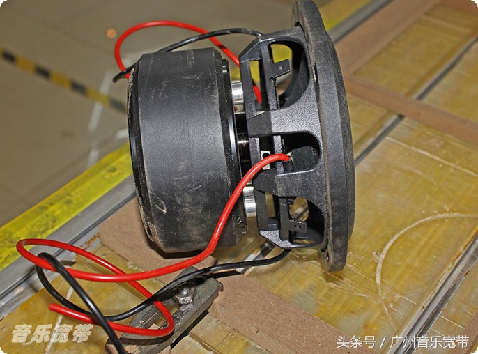 奥德赛混动音响箱体,本田奥德赛改装哈曼卡顿8寸喇叭