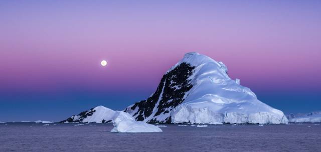 通往南极地下的水道,地球之极破冰船南极之旅