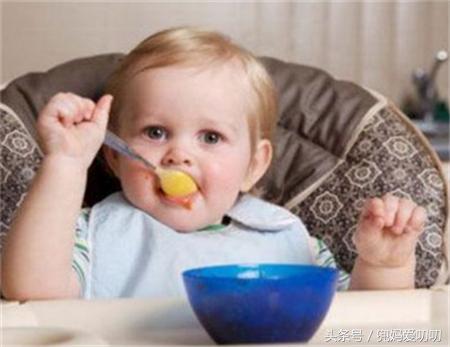 11个月宝宝脾胃虚弱怎么安排辅食,11个月宝宝一天奶和辅食怎么安排