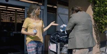 每集20分钟的黄暴小喜剧，每一帧都舍不得快进