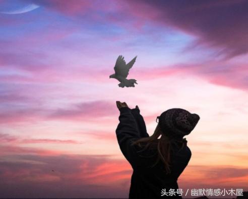 如何追到自己喜欢的同桌男生,怎么样帮闺蜜追到喜欢的男生