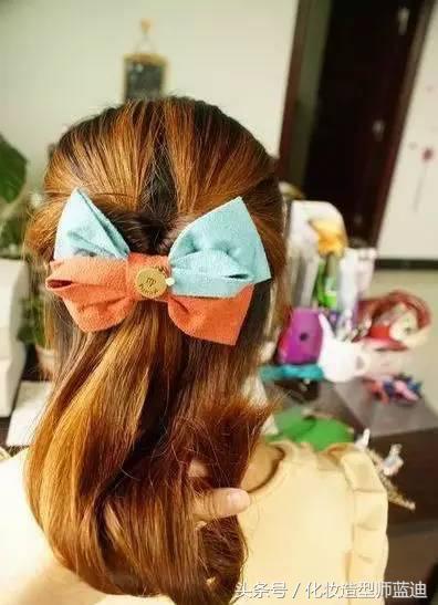 适合披着的扎发,披头散发怎么扎简单又漂亮