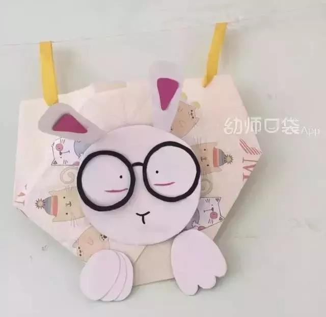 幼儿园废旧纸箱走廊环创吊饰双面,用废旧物品做关于冬天的手工吊饰