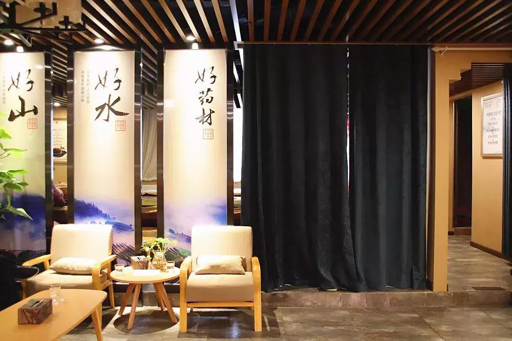 揭露美容养生馆内幕,曝光美发店的黑店