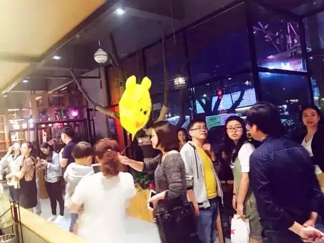 漫猫咖啡加盟费及加盟条件,漫猫咖啡馆