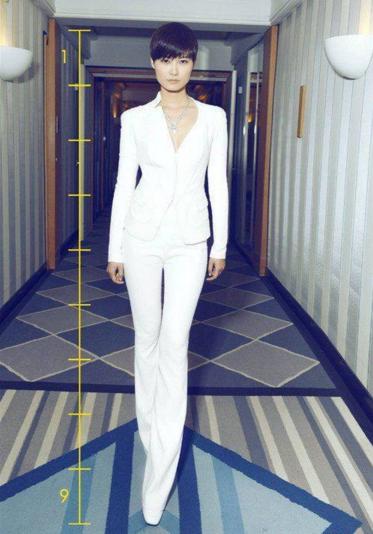 盘点女明星丧心病狂的P图事故，要笑死谁呀？