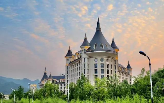 鍩庡牎閰掑簵鏃呮父鏀荤暐,stay閰掑簵