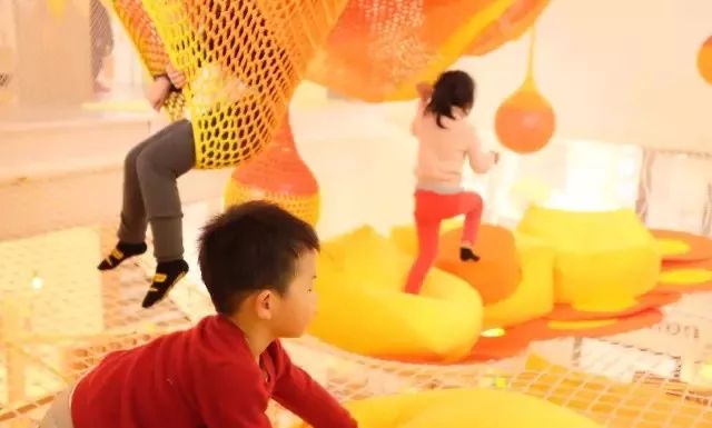 家里有小孩的注意！亲子畅玩卡杭州首次开办~华东100+家亲子乐园，海洋馆，泡温泉，游泳，攀岩……玩个遍不花钱