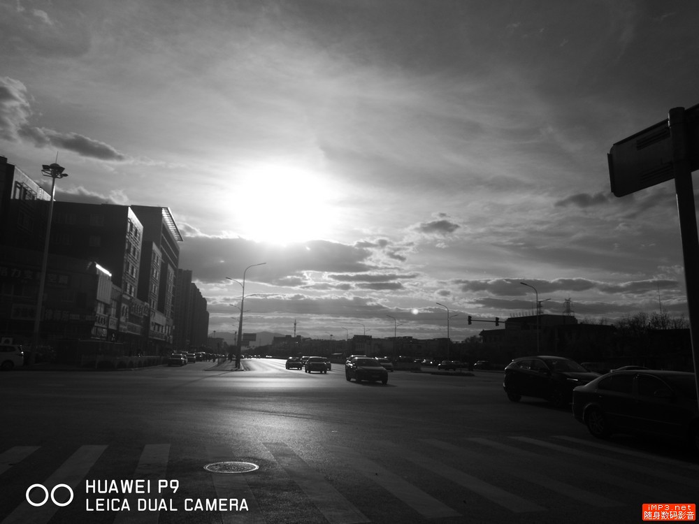 徕卡加持影像旗舰,华为p9是不是第一部徕卡双摄手机