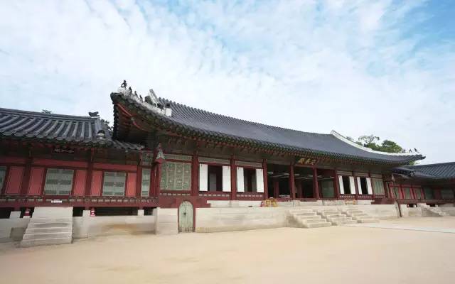 韩国玩乐攻略,怎么玩才能吃上饭