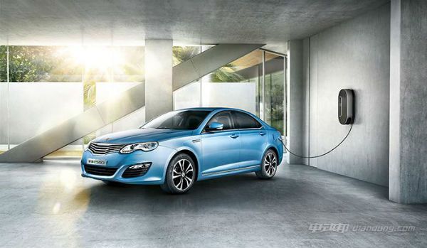 荣威e550油电混动型,荣威混动车e550