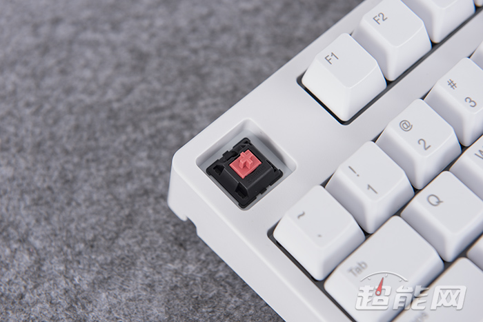 ikbcw200和c87区别,ikbc键盘r300和c87哪个好