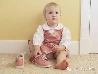 装备控,宝宝扶着围栏走需要穿什么鞋