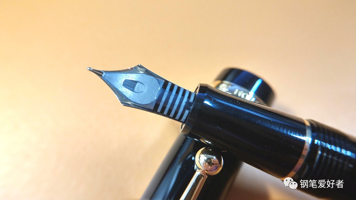 入门级钢笔金笔,百乐钢笔14k金尖585怎么样