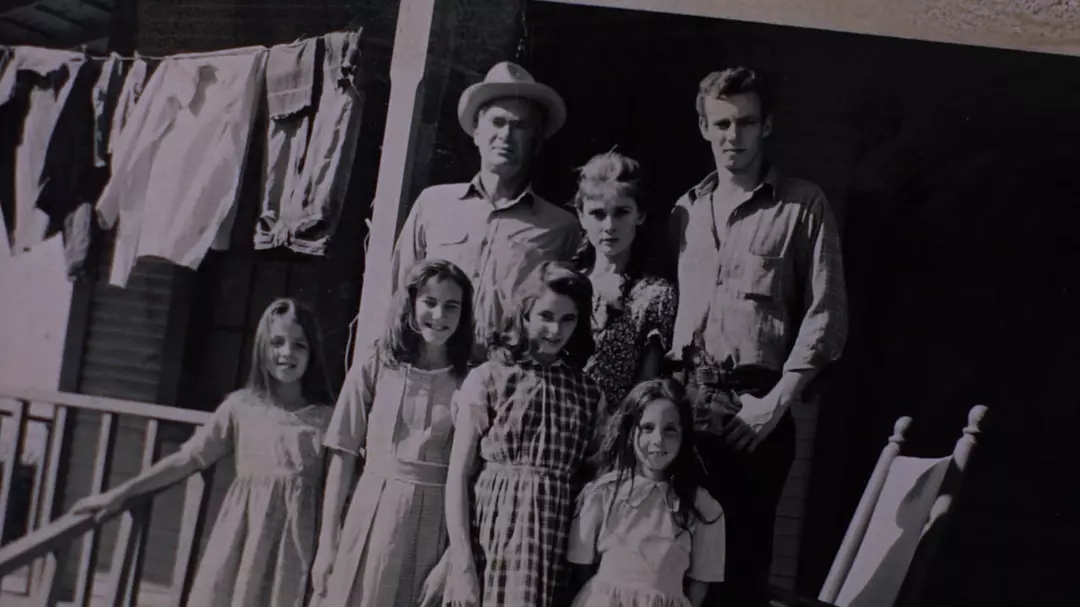 在北上广深杭挣扎的人,你们吃过《蒂凡尼的早餐》吗?