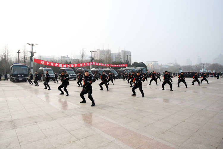 济南特警黑豹突击队队长,济南特警支队黑豹突击队